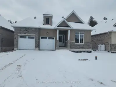 Detached in Kawartha Lakes