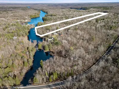 Vacant Land in Whitestone