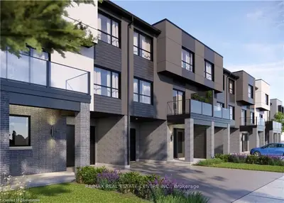 Condo Townhouse in London South