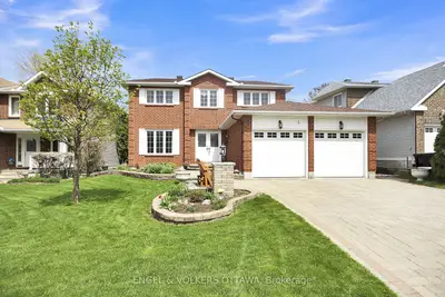 Detached in Barrhaven