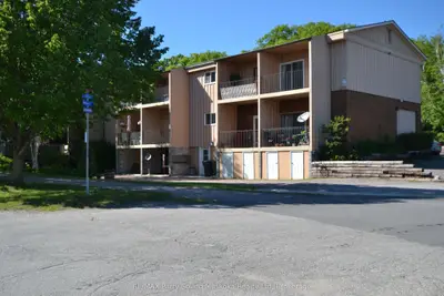 Common Element Condo in Parry Sound