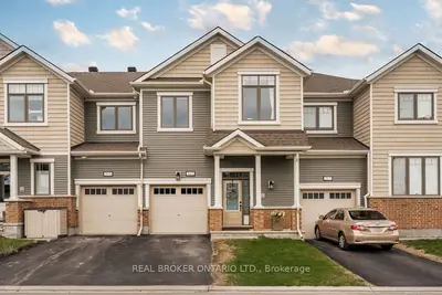 Att/Row/Townhouse in Orleans - Cumberland and Area