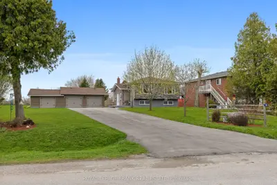 Detached in Kawartha Lakes