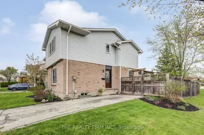 Semi-Detached in London South