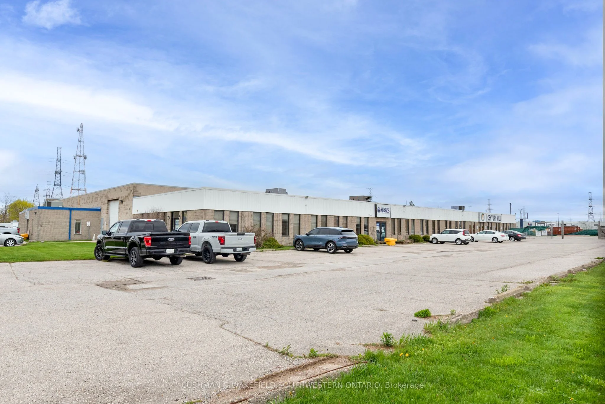 3 Buchanan Court Office, London South, On N5z 4p9