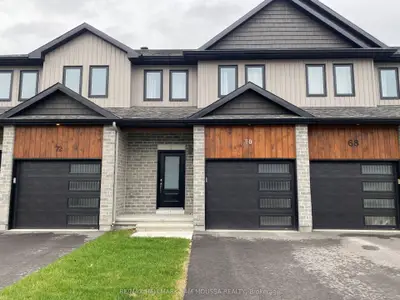 Att/Row/Townhouse in Carleton Place