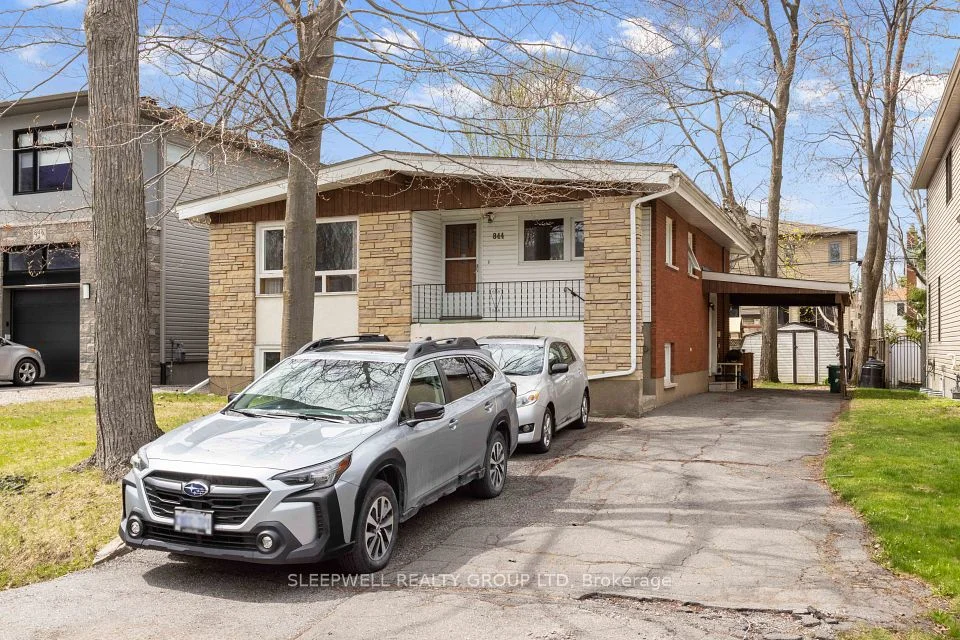 844 Norton Avenue, Britannia Heights - Queensway Terrace N and Area, ON K2B 5P6