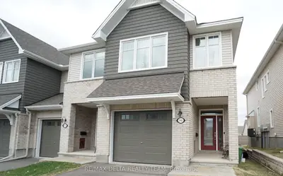 Att/Row/Townhouse in Orleans - Cumberland and Area
