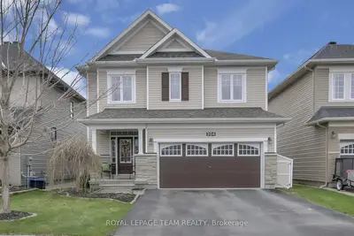 Detached in Barrhaven