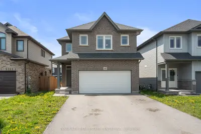 Detached in Thorold