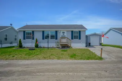 Detached in Haldimand
