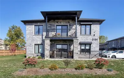 3194 Vivian Line 11, Stratford, On N5a 0h8