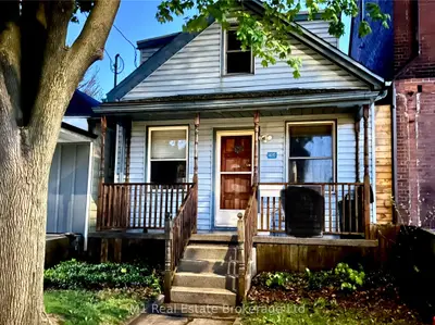 Detached in Hamilton
