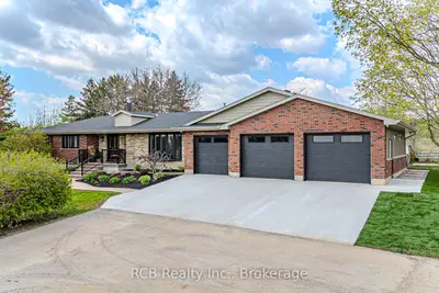 Detached in Brant