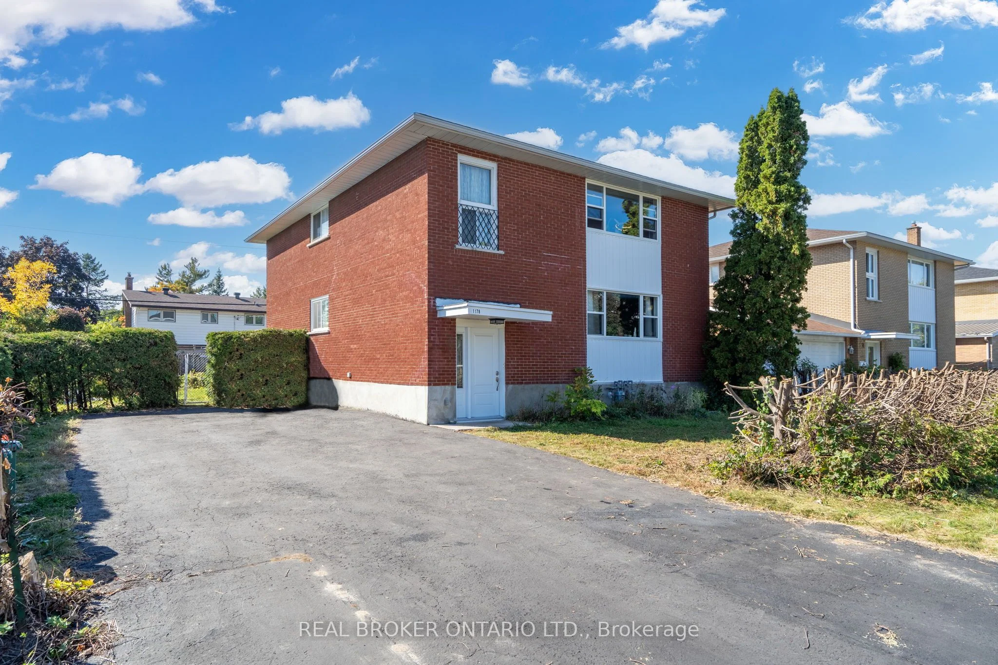 1178 Clyde Avenue B, Belair Park - Copeland Park and Area, ON K2C 1Y2