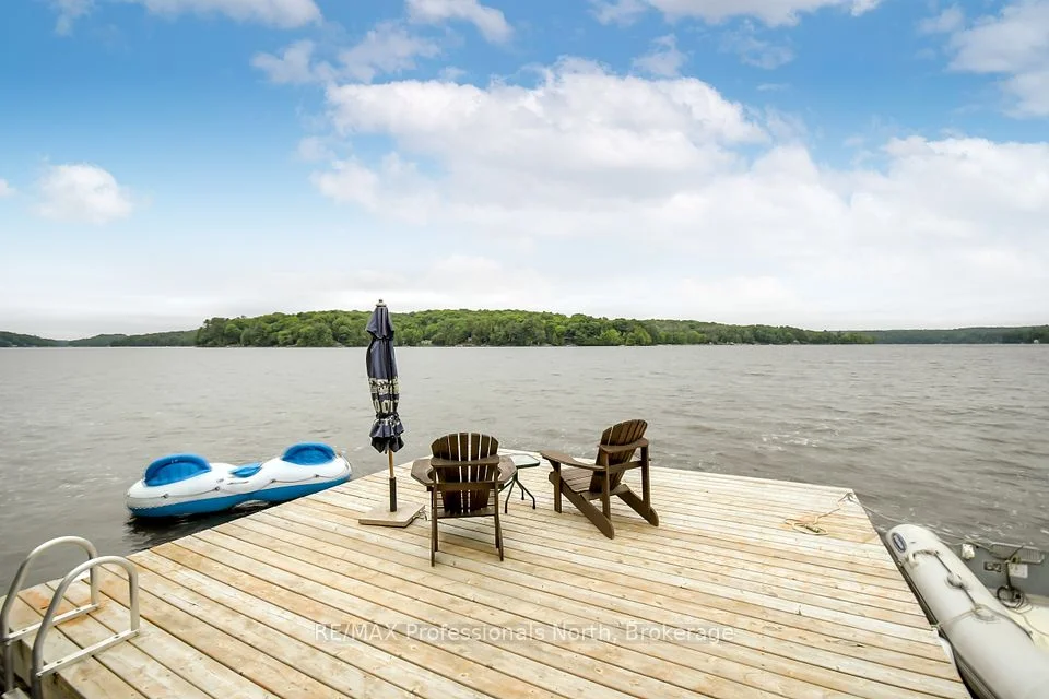 1158 Shea Road 23, Muskoka Lakes, ON P0B 1M0
