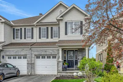 Semi-Detached in Kanata