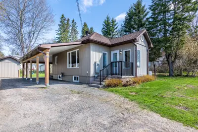 Detached in Burk's Falls