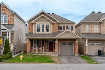 Detached in Barrhaven