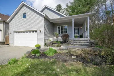 Detached in Bracebridge