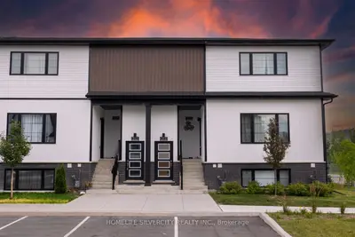 Condo Apartment in Niagara Falls