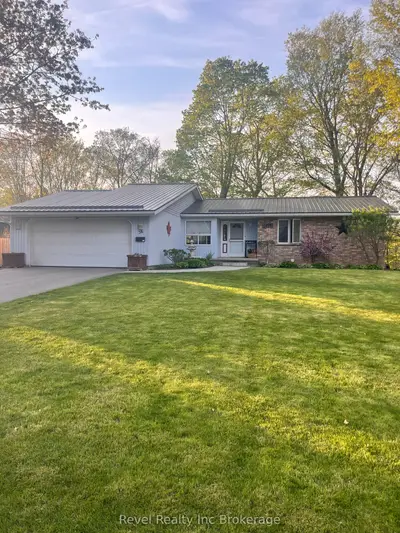 36 E North Street E, Norwich, ON N0J 1R0