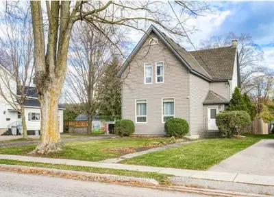 38 James Street, Huron East, On N0k 1w0