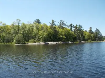 Vacant Land in The Archipelago
