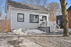 Detached in Kawartha Lakes