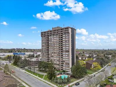 Condo Apartment in Hunt Club - South Keys and Area