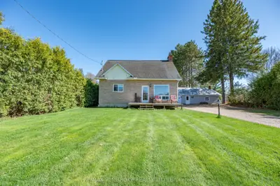 Detached in North Algona Wilberforce