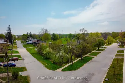 Detached in Welland