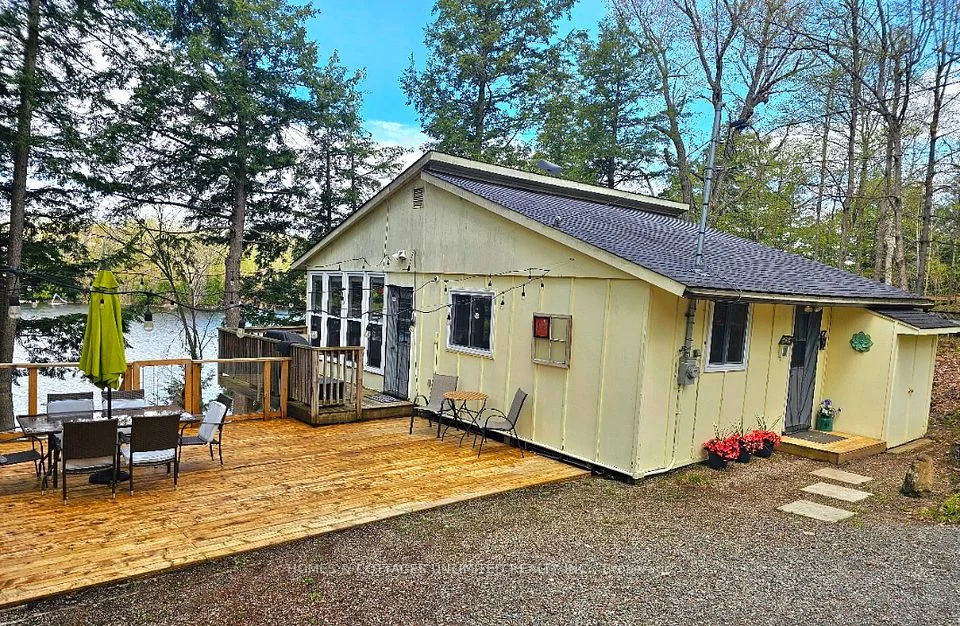 3048 CROZIER B Road W, Tay Valley, ON K0G 1X0