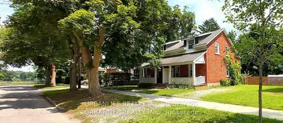 586 Waterford Street, Peterborough, On K9h 3k6
