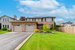 1 Dunsford Court, Kawartha Lakes, On K9v 5t3