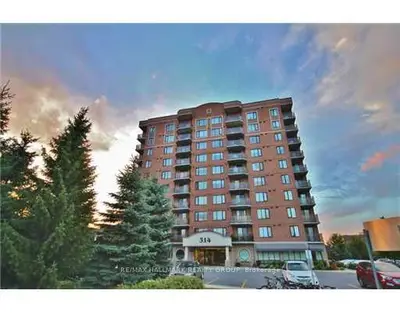 Condo Apartment in Carlington - Central Park