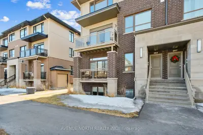 Condo Townhouse in Orleans - Convent Glen and Area