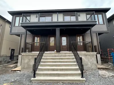 Triplex in Overbrook - Castleheights and Area