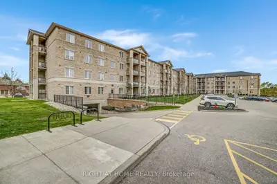 1077 Gordon Street 218, Guelph, On N1l 1h2