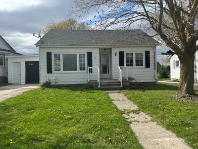 Detached in Brockton
