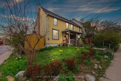 Semi-Detached in Kingston