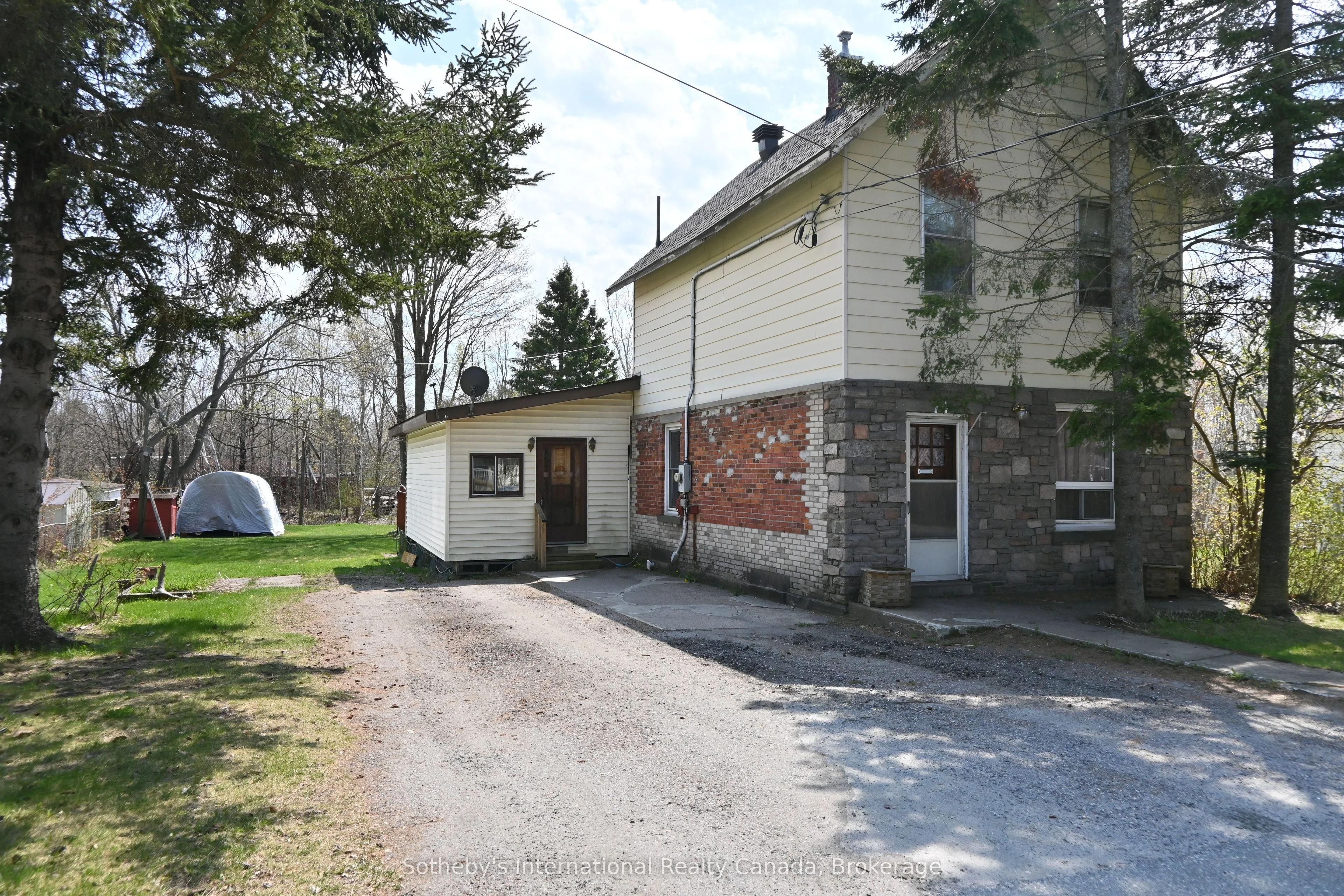 74 Cascade Street, Parry Sound, ON P2A 1K5
