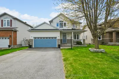 Detached in Stittsville - Munster - Richmond