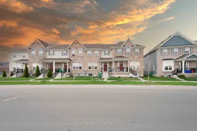Att/Row/Townhouse in Peterborough