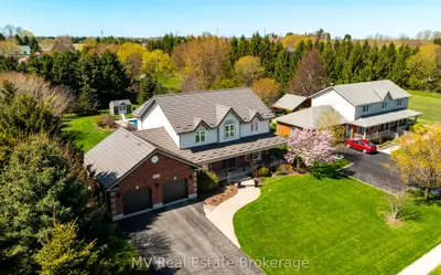Detached in Centre Wellington