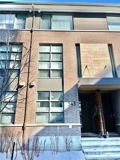 Att/Row/Townhouse in Glebe - Ottawa East and Area