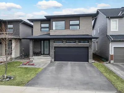 Detached in Kanata