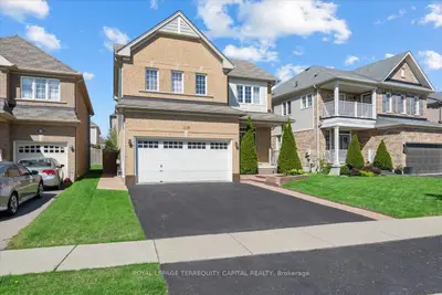 Detached in Hamilton