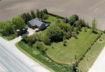 Detached in Bluewater