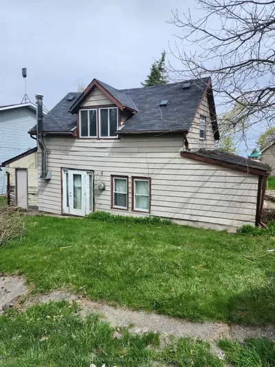 Detached in Kawartha Lakes